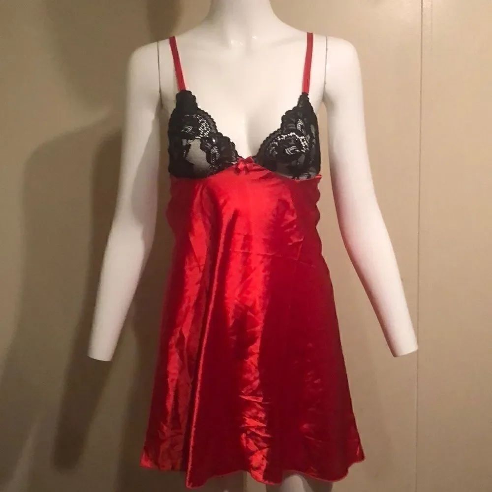 Shirley of Hollywood Lingerie